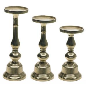 gold-metal-candleholders